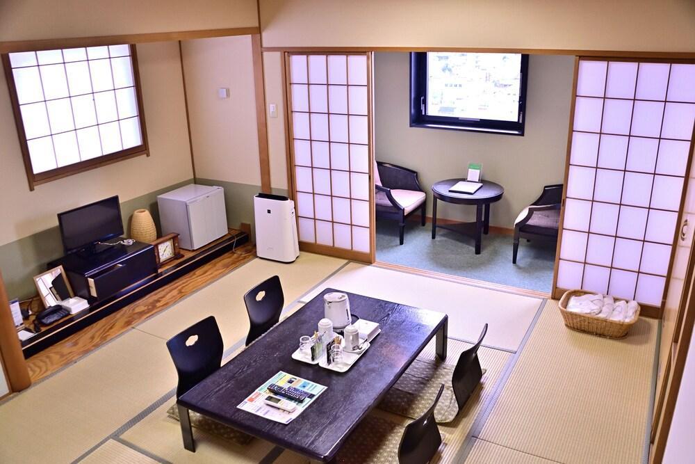 Takasaki Urban Hotel 外观 照片